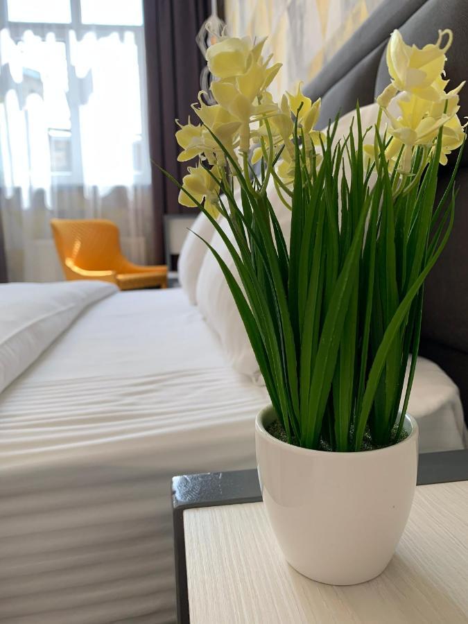 Ok Apartments Nasypna Lviv Dış mekan fotoğraf